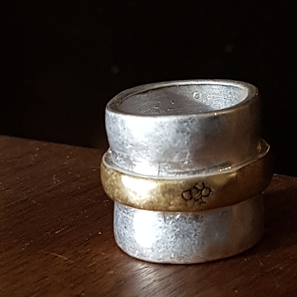 New Bella Uno size 7 ring - Picture 2 of 3